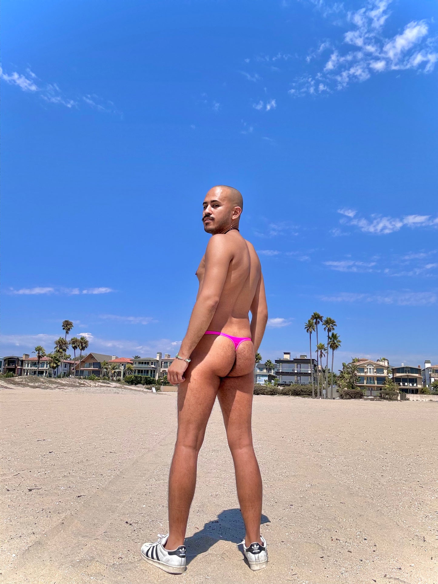PINK THONG